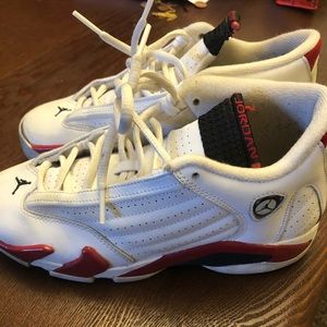 Retro Jordan’s 14 Candy Canes